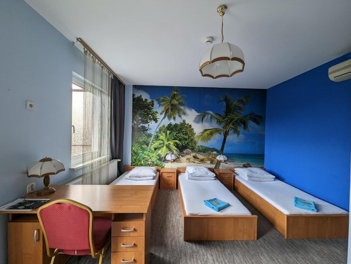 Motel Drabek Tarnowskie Góry Extérieur photo